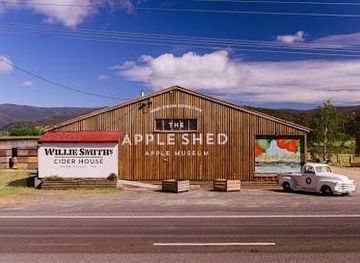 australia/hobart/attraction/willie-smith-s-apple-shed