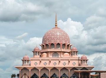 malaysia/kuala-lumpur/attraction/putra-mosque