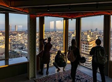 spain/barcelona/attraction/unlimited-barcelona-mirador-urbano-360o