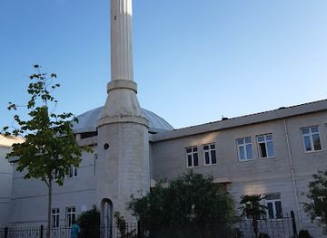 albania/tepelene/attraction/xhamia-e-tepelenes-erdebil-camii