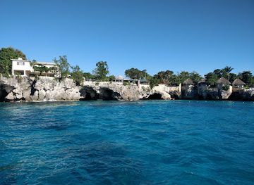 jamaica/negril-area/attraction/joseph-s-cave