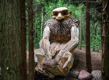 denmark/zealand/attraction/bjarke-cirkelsten-af-thomas-dambo