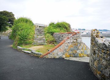 guernsey/st-sampson/attraction/la-valette-underground-military-museum