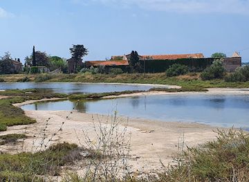 france/languedoc-coast/attraction/natural-reserve-bagnas