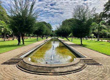 sri-lanka/colombo/cinnamon-gardens/attraction/viharamahadevi-park