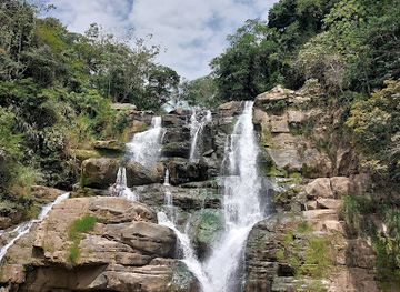 colombia/tolima-department/attraction/salto-de-versalles-guaduas