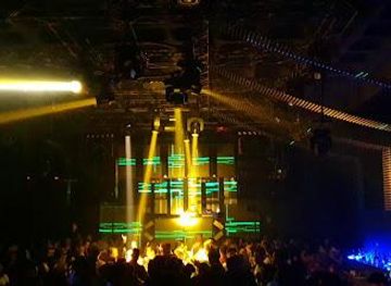 lebanon/anjar/attraction/posh-club-beirut