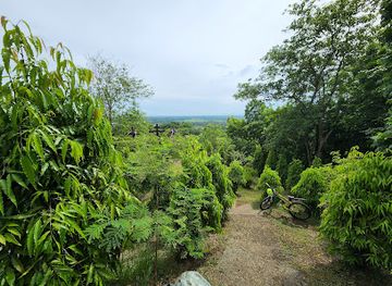 philippines/cagayan-valley/attraction/dariok-hill