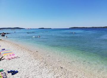 croatia/pula/attraction/beach-fazana