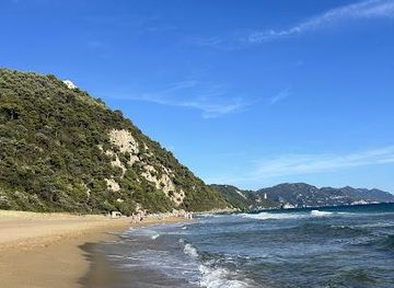 greece/corfu/attraction/glyfada-beach