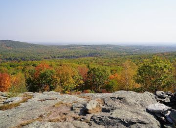 new-hampshire/southern-new-hampshire/attraction/blue-job-mountain-state-forest