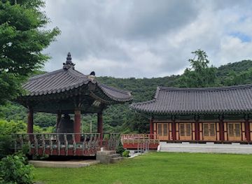 south-korea/honam-region/attraction/nahansan-manyeonsa
