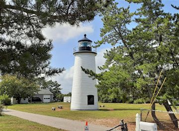 massachusetts/north-shore/attraction/plum-island-lighthouse