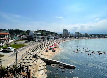 south-korea/gangneung-coastal-areas/attraction/jumunjinhaesuyokjang