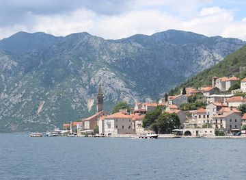 montenegro/kuci/attraction/a-day-out-on-yacht-monty-b
