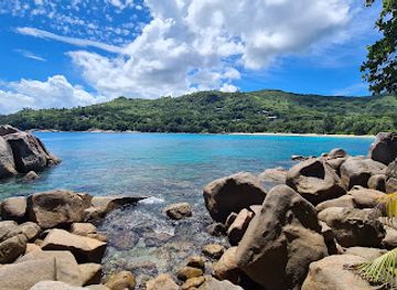 seychelles/anse-boudin/attraction/ros-sodyer-rock-pool
