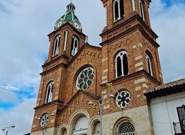 colombia/bogota/attraction/plaza-sesquile