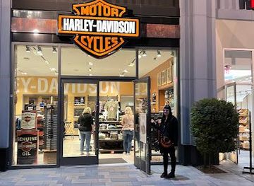 kentucky/henderson/attraction/the-linq-promenade