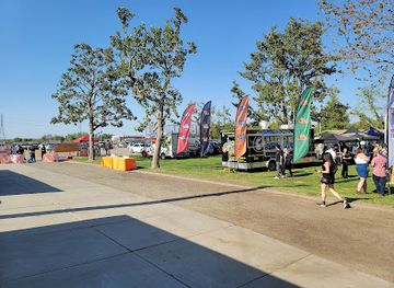 california/bakersfield/attraction/stramler-park