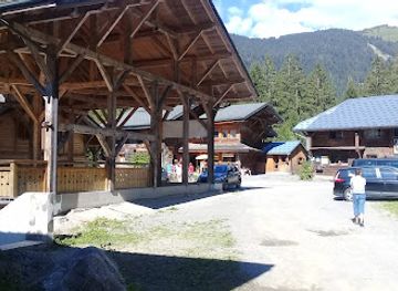 france/avoriaz/attraction/les-albertans