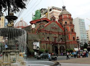 philippines/manila/attraction/plaza-calderon-de-la-barca-s-lorenzo-ruiz