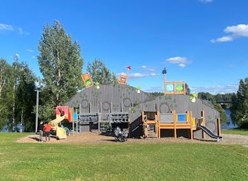 finland/rovaniemi/attraction/angry-birds-playground