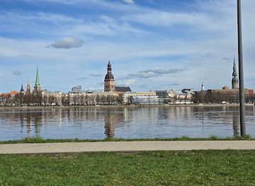latvia/latgale/attraction/latvian-flagpole