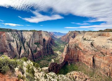 utah/zion-national-park/attraction/east-zion-adventures