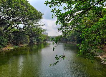 bangladesh/dhaka/attraction/32-no-lake