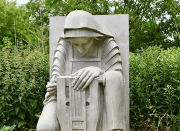 canada/greater-toronto-area/attraction/gargoyles-sculptures