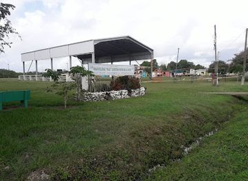 belize/vaca-plateau/attraction/mae-gordon-park