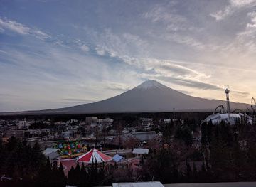 japan/mount-fuji/attraction/mini-mt-fuji-peak