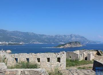 montenegro/ulcinj/attraction/fort-mogren