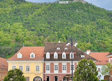 romania/brasov/attraction/literele-brasovului