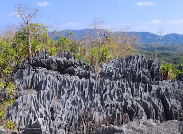 thailand/northern-thailand/attraction/khao-hin-pakarang