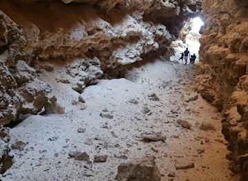 oman/masirah-island/attraction/big-cave