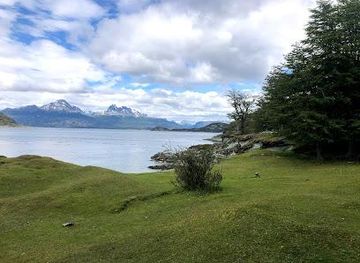 argentina/ushuaia/attraction/trailhead-senda-costera