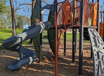 wisconsin/la-crosse/attraction/seminary-park