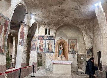 italy/matera/attraction/chiesa-di-santa-lucia-alle-malve