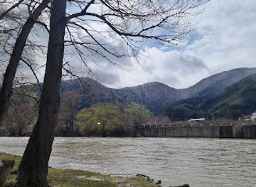 georgia/mtskheta-mtianeti/attraction/rafael-i-hanging-bridge