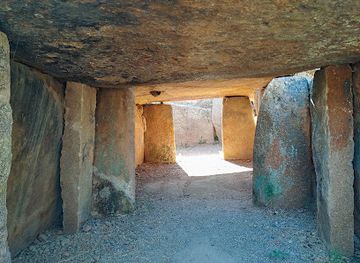 spain/extremadura/attraction/dolmen-de-lacara