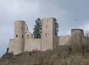 germany/eifel/attraction/schonecken-castle
