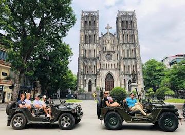 vietnam/ho-chi-minh-city/attraction/vietnam-jeep-tours-official