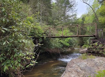 kentucky/sheltowee-trace-national-recreation-trail/attraction/vanhook-falls-trailhead