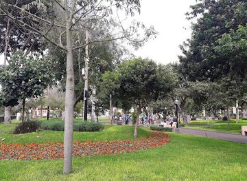 peru/lima/san-isidro/attraction/huaca-pucllana-site-museum