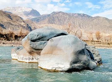 pakistan/chitral/attraction/hiking-lovers-chitral