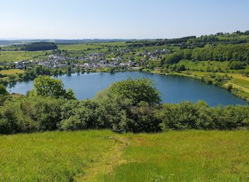 germany/eifel-national-park/attraction/schalkenmehrener-maar