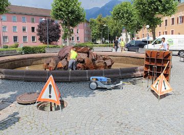 austria/tyrol/attraction/brunnen-hall