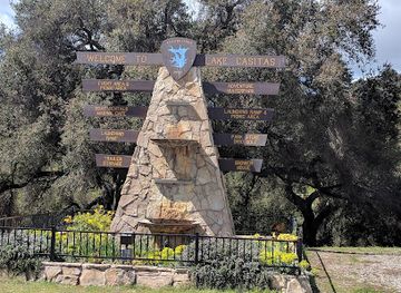 california/ventura-county/attraction/casitas-water-adventure