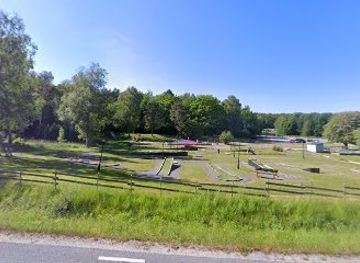 sweden/kosterhavet-national-park/attraction/minigolf-selater-camping